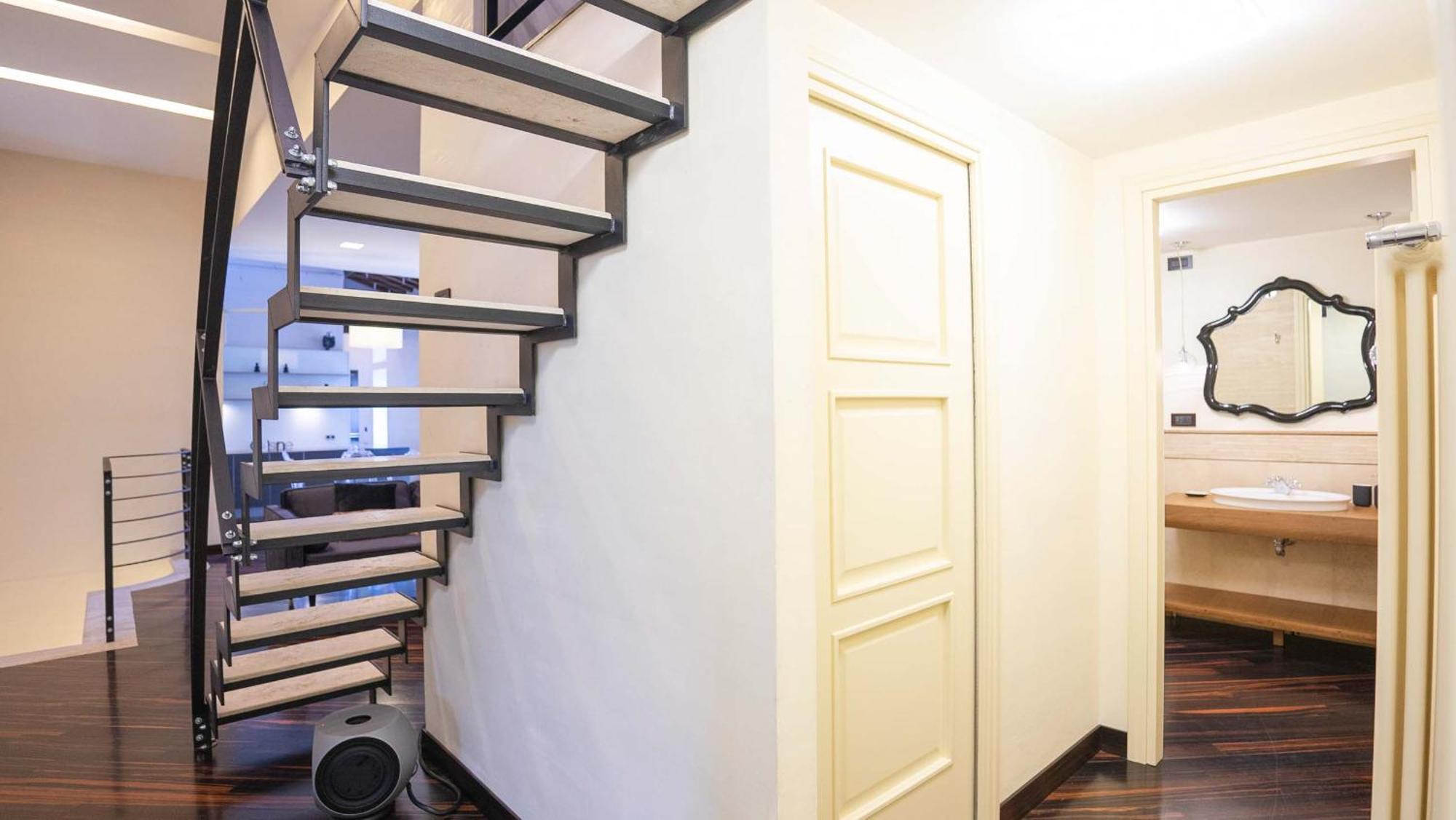 רומא Piazza Venezia Charming Apartments With View מראה חיצוני תמונה