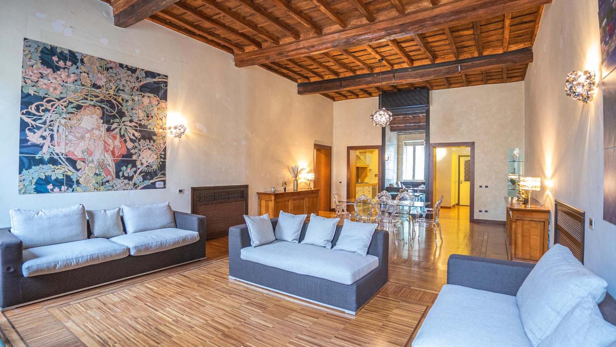רומא Piazza Venezia Charming Apartments With View מראה חיצוני תמונה
